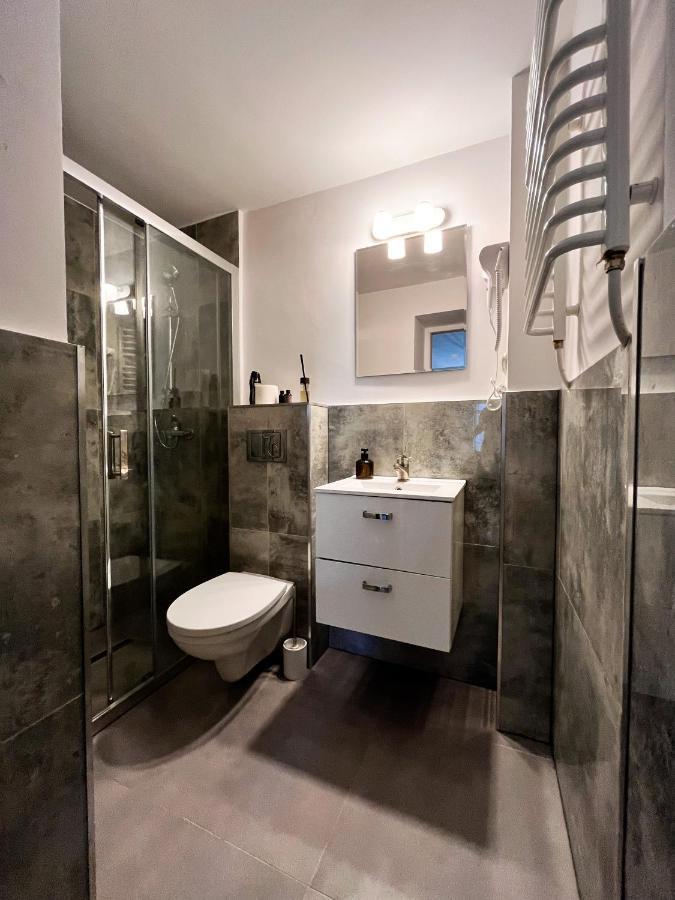 Apartamenty Nad Baza Stary Toruń Esterno foto